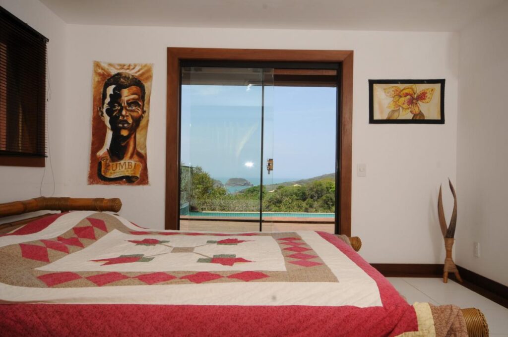 SUITE-DOUBLE-BED-BLUEBERRY-BEACH-HOUSE-VSTA-BUZIOS-scaled
